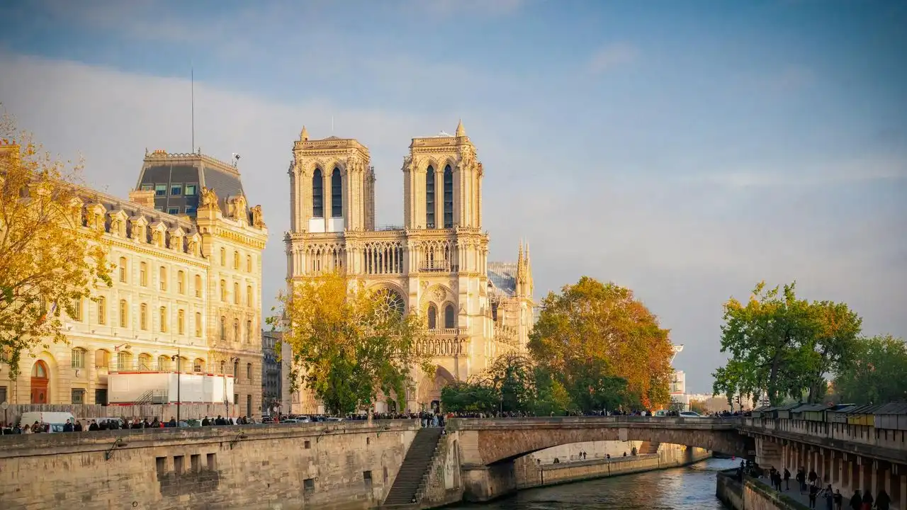 How To Immerse Yourself In French At Home