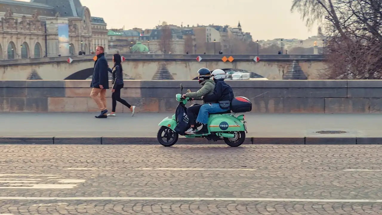 10 Funny French Slang Words To Help You Sound Like A Local