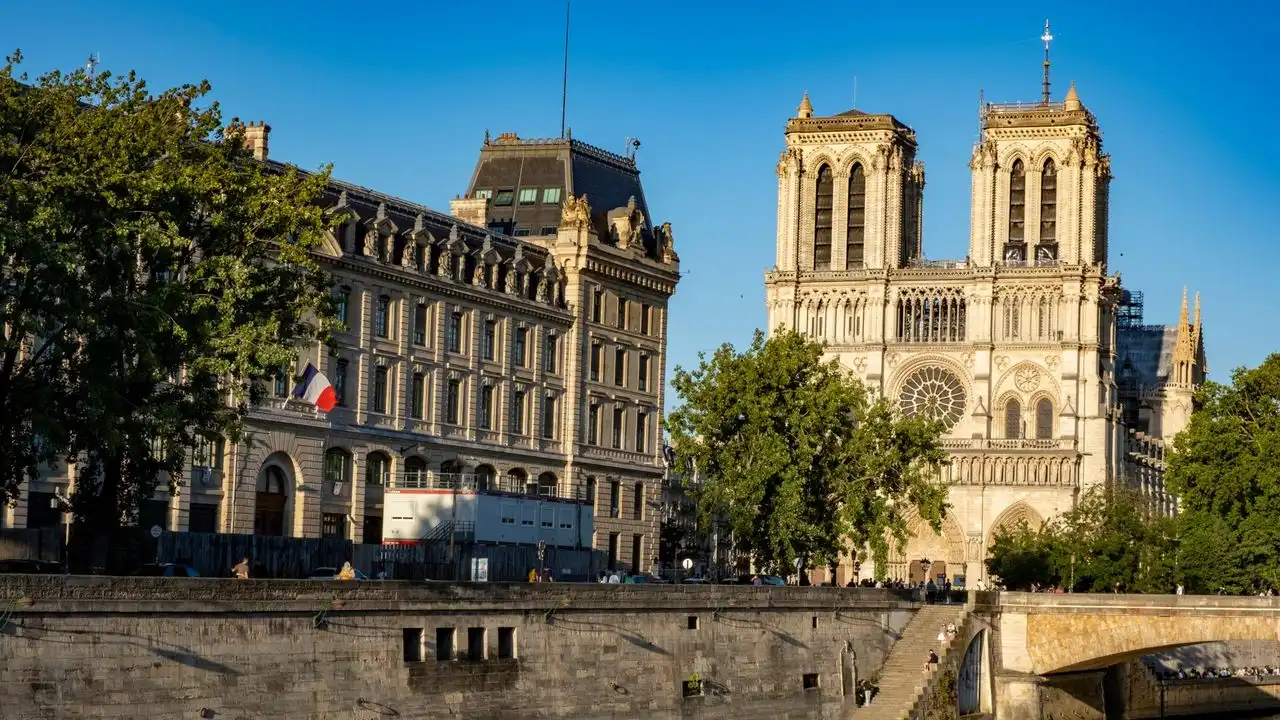 LingQ French Review: Evaluating The Effectiveness Of The Reading Platform